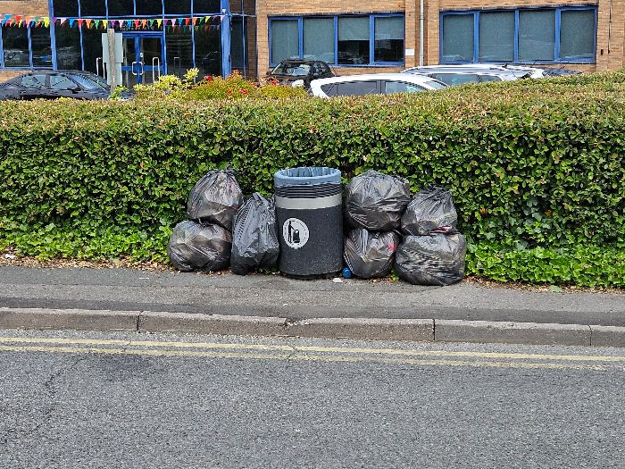 7 bags & 8 gas bottles