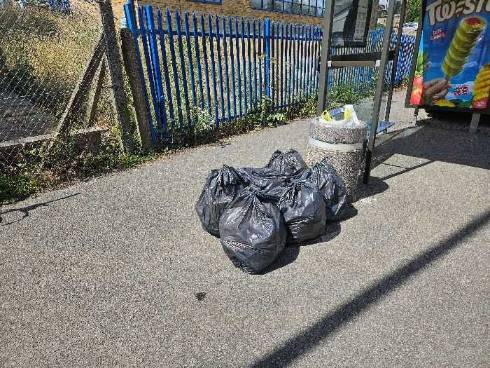 6 Bags Collected From Coronation, Lincoln & Lancaster Roads